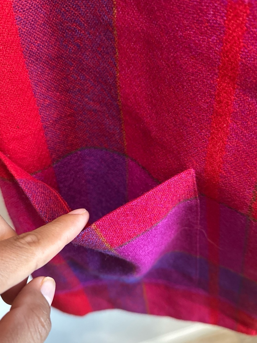 Thermo Jac Blazer 100%Pure Wool VintageOpen-Front Plaid Blazer in Red and Pink - Picture 5 of 15